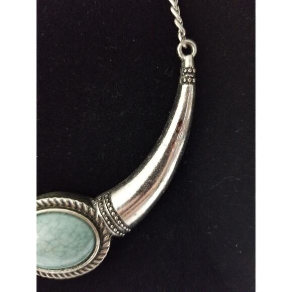 TWELVE inch necklace with large blue stone n130 - Picture 4 of 11